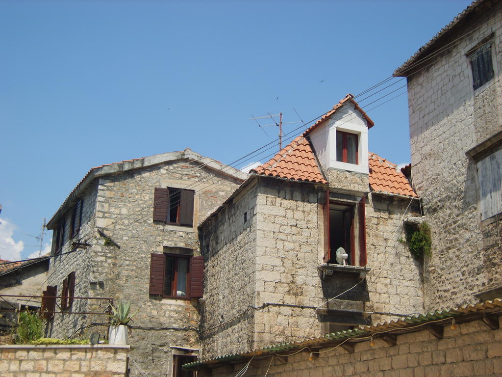 Rooms Roso Trogir Exterior photo